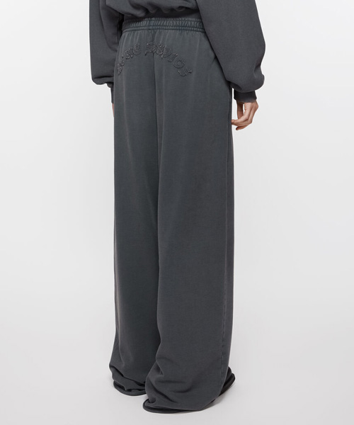 로고 스웨트팬츠