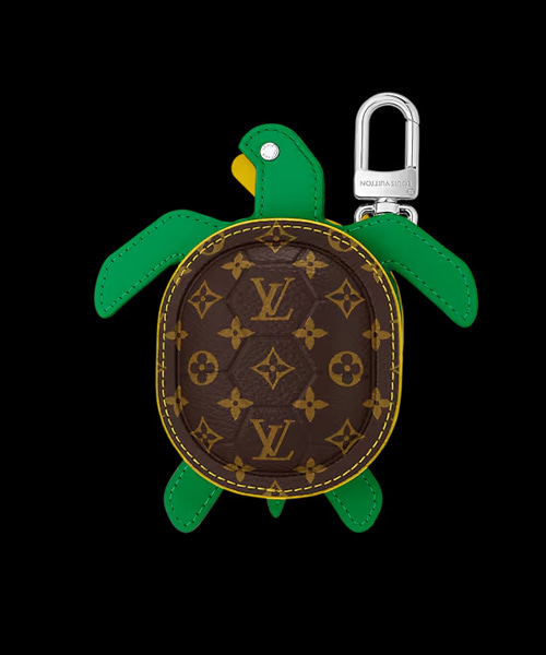 LV 터틀 파우치 백 참