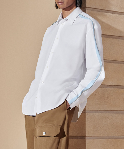 "ONDE COLOREE" 박시 핏 셔츠