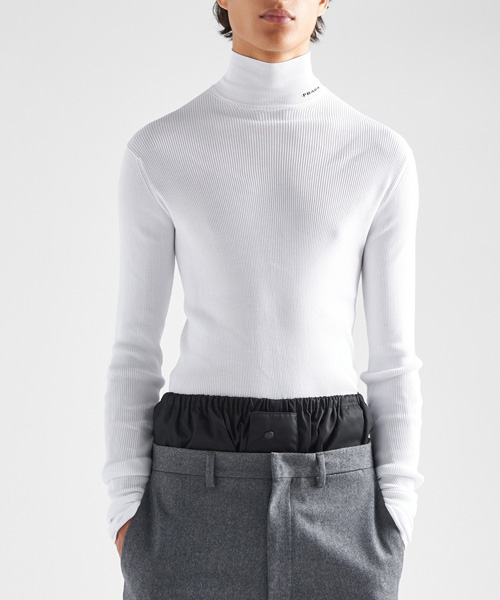 엠브로이더드 니트 폴로셔츠