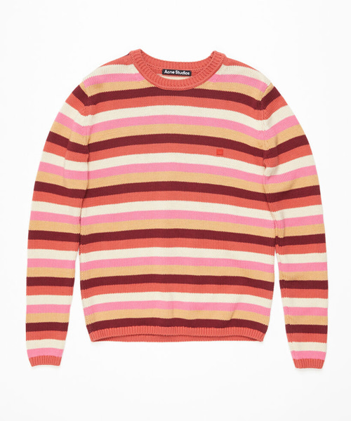 시그니처 패치 크루넥 스웨터