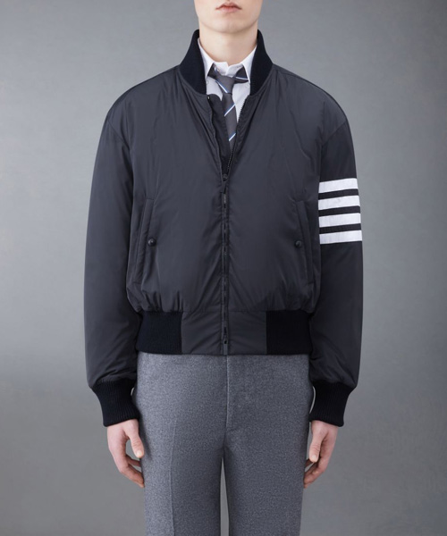 폴리 트윌 립 4-바 다운 오버사이즈 블루종 재킷