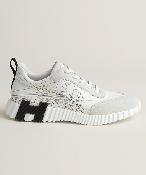 바운싱 스니커즈