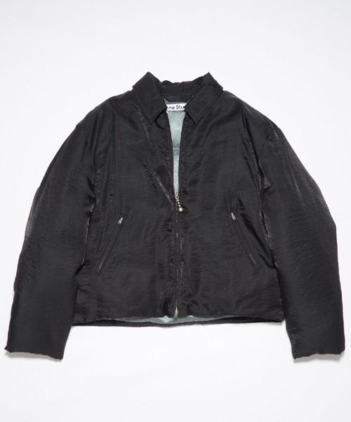 스톤 블랙 푸퍼 다운 자켓