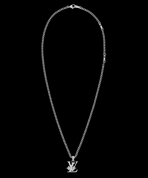 모노그램 로우 펜던트 네크리스