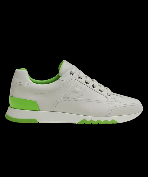 트레일 스니커즈