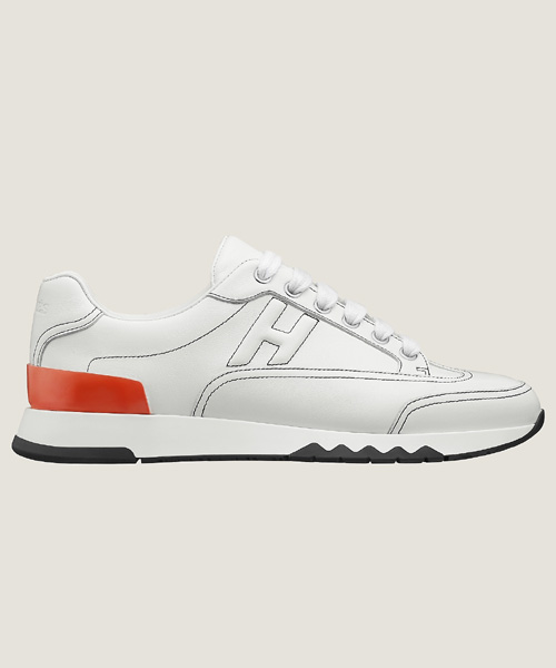 트레일 스니커즈