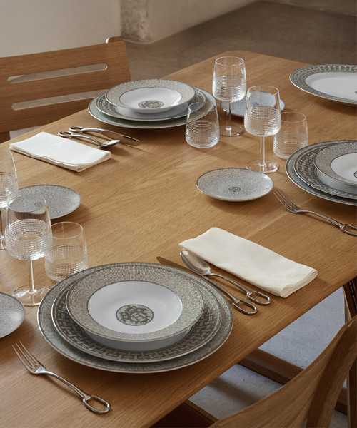 MOSAIQUE AU 24 PLATINUM 식기 세트