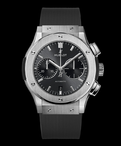 클래식 퓨전 레이싱 그레이 크로노그래프 티타늄 (521.NX.7071.RX)