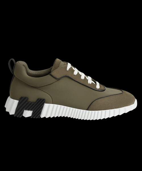 바운싱 스니커즈