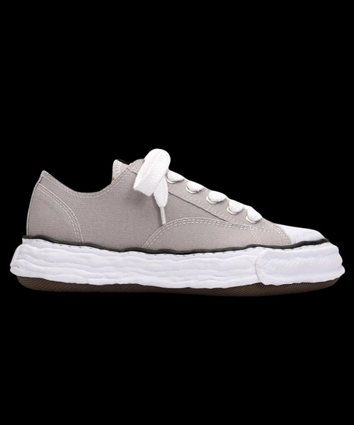 피터슨23 OG 솔 캔버스 로우탑 스니커즈