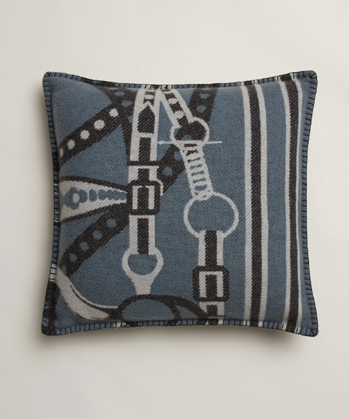 그랜드 트랄랄라 쿠션