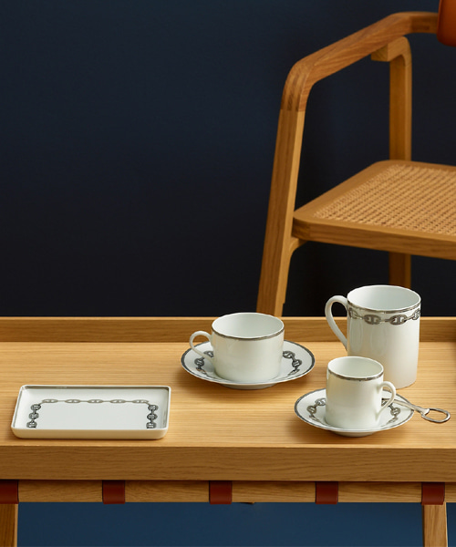 에르메스(HERMES) 셰인 당크르 티컵 & 소서 세트