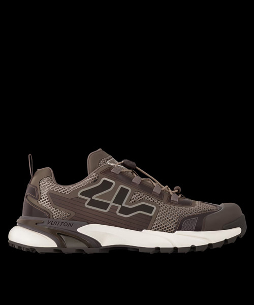LV 러너 태틱 스니커즈