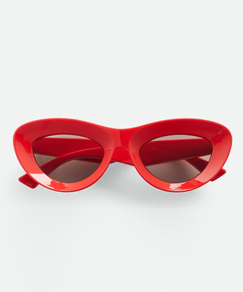 샤프 캣 아이 선글라스