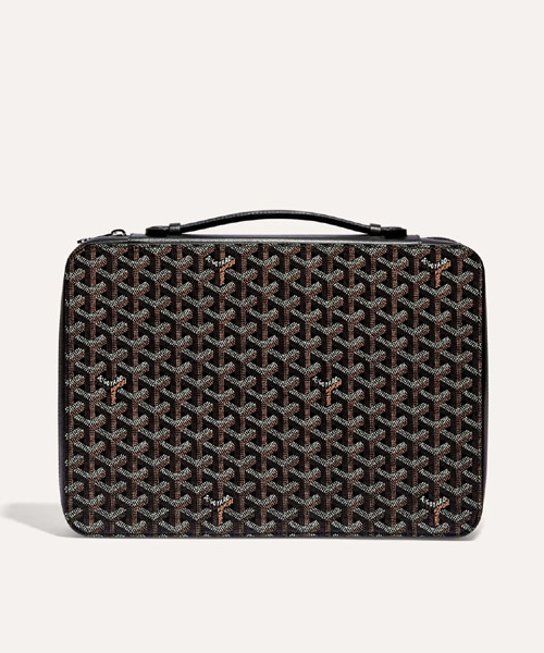 A4 콤파뇽 유니버셜