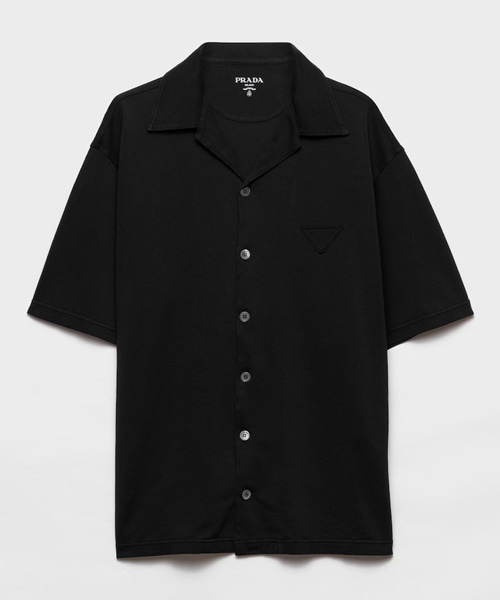 삼각 로고 패치 숏 슬리브 셔츠