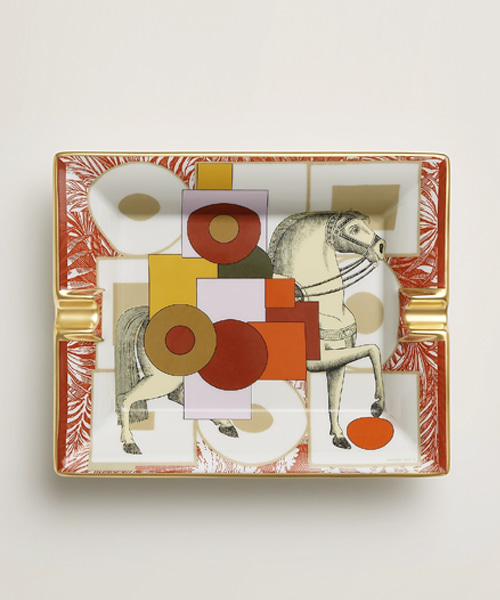 CAVALIER EN FORMES 재떨이