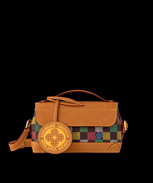 스티머 이스트 웨스트 웨어러블 월릿