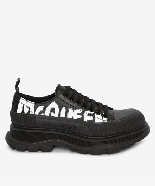 트레드 슬릭 레이스업 스니커즈