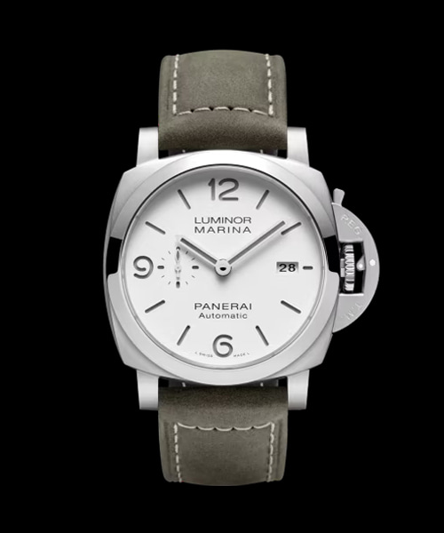 루미노르 마리나 쿼란타 화이트