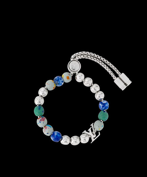 리사이클드 모노그램 비즈 팔찌