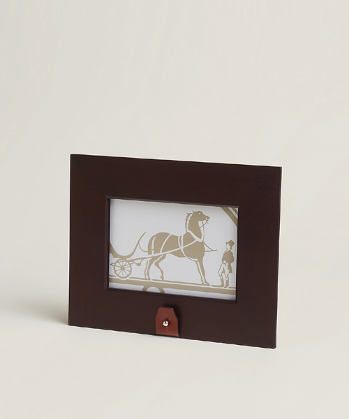 사진 액자 미디엄 모델