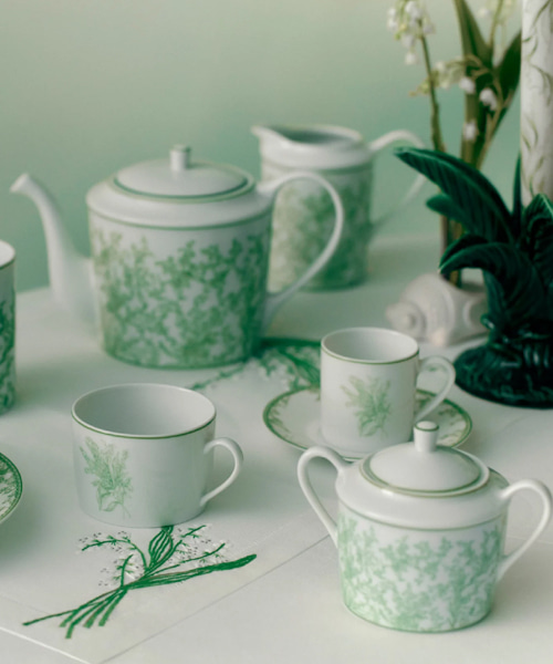 LILY OF THE VALLEY 찻잔 세트