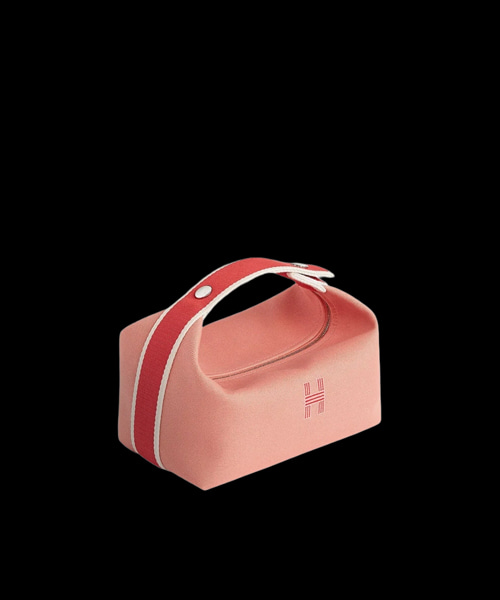 스몰 브리드 어 브랙 케이스