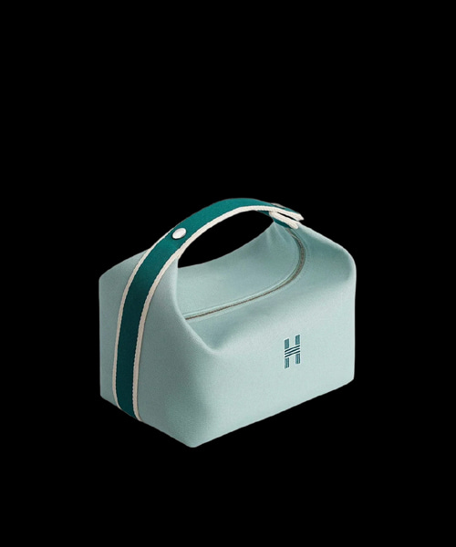 라지 브리드 어 브랙 케이스