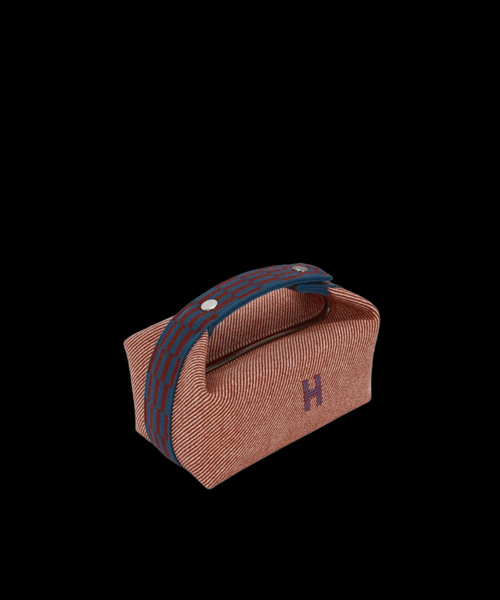 라지 브리드 어 브랙 케이스