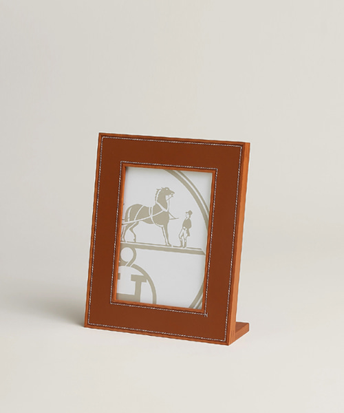 사진 액자 미디엄 모델