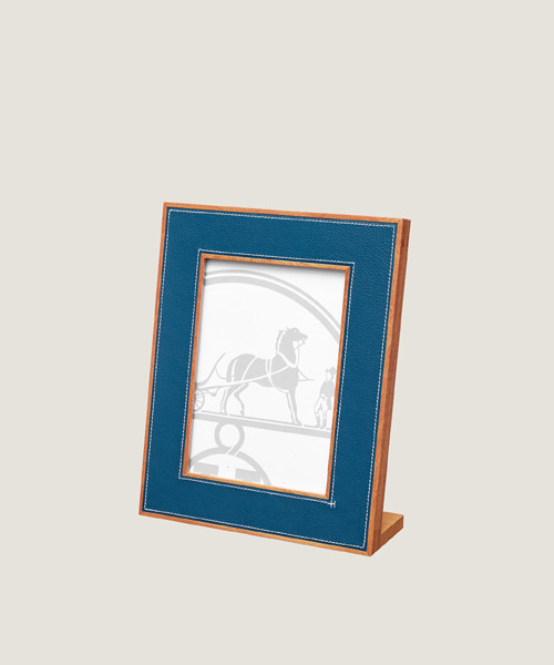 사진 액자 미디엄 모델