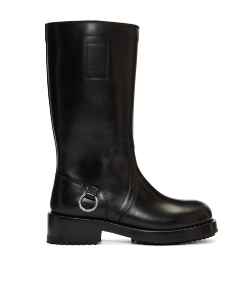 피어싱 톨 부츠