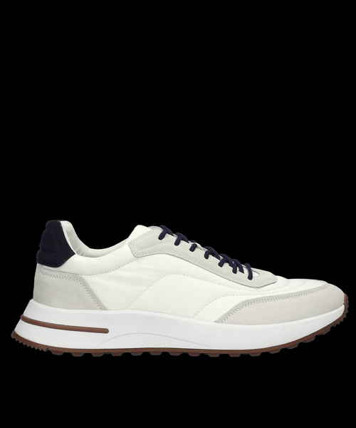 위크엔드 워크 스니커즈