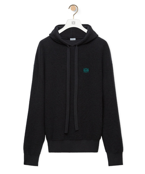 시그니처 자수 울 후디