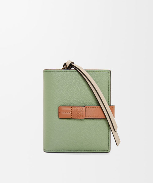 컴팩트 지퍼 월렛