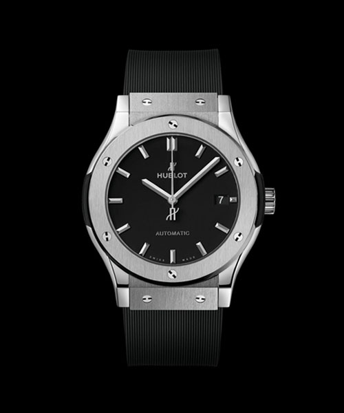 클래식 퓨전 티타늄 (542.NX.1171.RX)