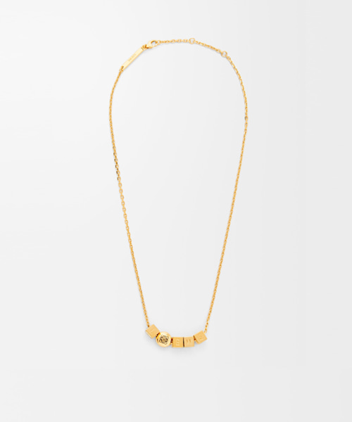 페블 큐브 네크리스