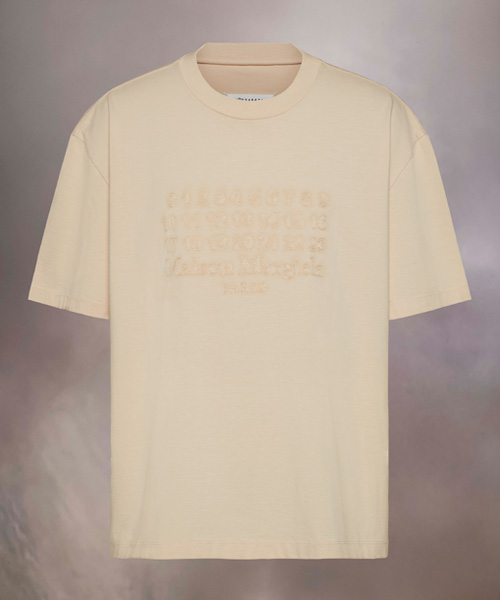 엠브로이더드 로고 티셔츠