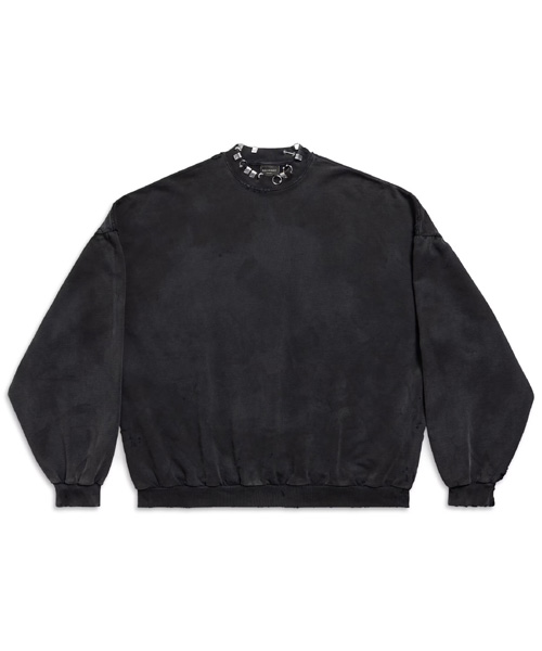 피어싱 라운드 오버사이즈 스웨트셔츠