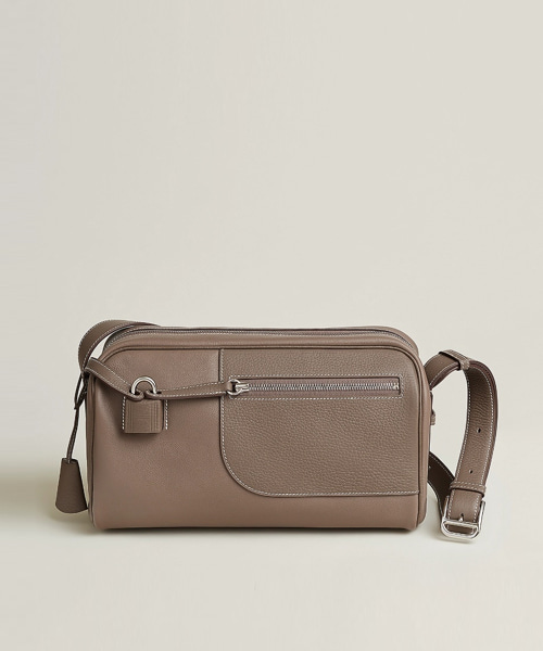 쁘띠 쿠리에 백