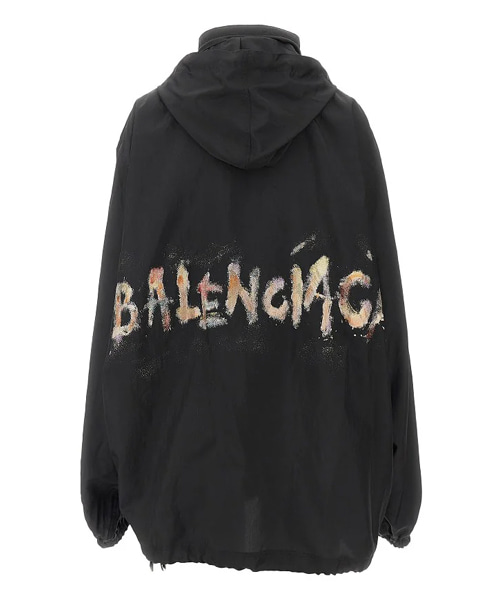 네일 폴리싱 오버사이즈 윈드브레이커