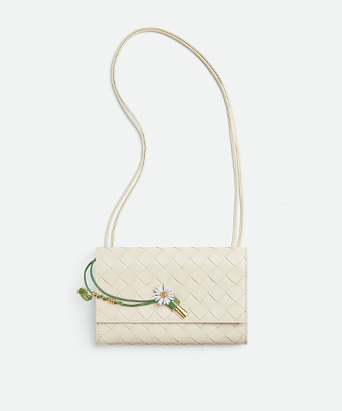 안디아모 데이지 파우치