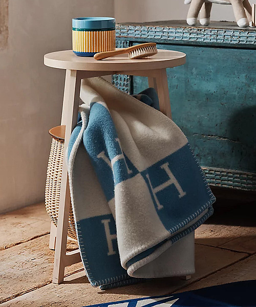 아발론 III 블랭킷