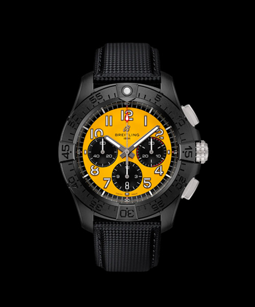 어벤져 B01 크로노그래프 44 나이트 미션