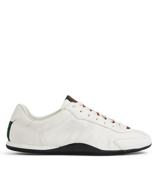 시프트 스니커즈