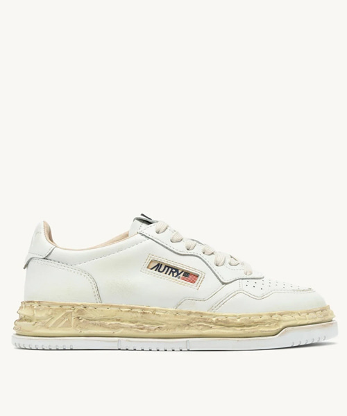 x AUTRY제너럴 스케일 메탈리스트 로우 스니커즈