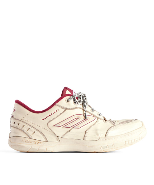 햄튼스 미디엄 원-아웃 스니커즈