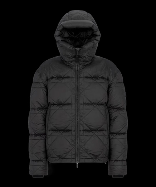 까나쥬 테크니컬 패브릭 후드 다운 자켓